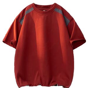 T-shirt rouge surdimensionné pour homme avec panneaux contrastés aux épaules, en coton, col rond, streetwear, vente en gros - Product Image 6