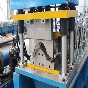 Machine de formage de rouleaux de tuiles de toiture profilées IBR, machine de fabrication de capuchons de clous pour toitures métalliques, motorisée et contrôlée par PLC - Product Image 4