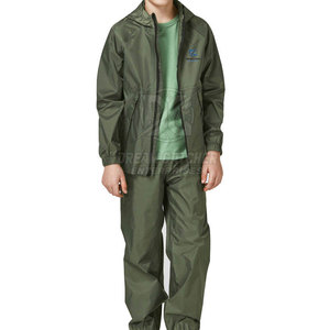 Ensemble de survêtement coupe-vent à capuche pour homme, idéal pour l'entraînement en extérieur – Fournisseur de vêtements de sport, fabrication OEM - Product Image 3