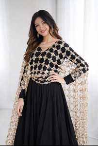 Robe Anarkali traditionnelle indienne et pakistanaise pour femmes, longueur au sol, avec dupatta en crochet beige, coton noir, coupe ample, tenue de mariage - Product Image 2