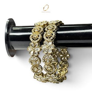 Luxury Flower Stainless Steel <b>Crystal</b> Rhinestone Cubic Zircon Bangles 18K Gold Plated Women's Wedding Fashion Jewelry Wholesale - Product Image 3