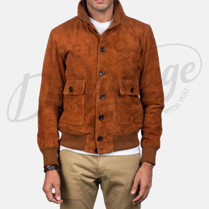 Chaqueta de aviador de cuero de gamuza marrón coñac premium para hombre - Bomber de piel de cabra auténtica con ribete acanalado y bolsillos tipo cargo - Product Image 1