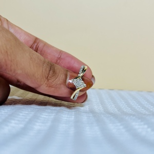 Anillo de Diamantes de Oro Amarillo de 18K para Mujer, Corte Brillante Redondo en Forma de Cometa, con Piedras Laterales, Estilo Clásico, Regalo de Boda - Product Image 4