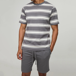 Ensemble de costume décontracté pour homme en coton tricoté respirant, 2 pièces, séchage rapide, manches courtes, personnalisable (OEM), couleur et design sur mesure, collection automne - Product Image 1