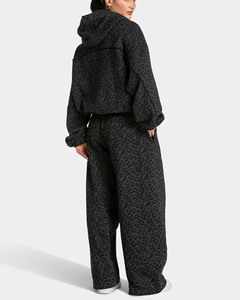 Conjunto Deportivo de Invierno para Hombre, Talla Grande, Diseño Personalizado, Sudadera con Capucha Negra con Estampado de Leopardo, Dos Piezas, Transpirable - Product Image 2