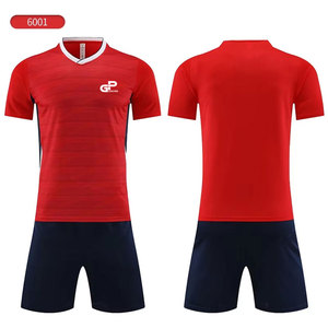 Ensemble de tenue de football pour hommes, maillot et short respirants, idéal pour les matchs de compétition et les séances d'entraînement quotidiennes - Product Image 1