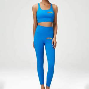 PASUXI Ensemble de sport 3 pièces sans couture pour femme, tenue de yoga et de fitness à manches longues avec sweat à capuche - Product Image 4