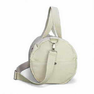 Sac de sport en toile couleur beige avec fermeture éclair, tissu durable, style décontracté pour l'exercice et le fitness - Product Image 3