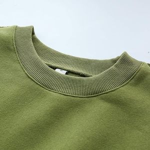 Wholesale Oversized Long Sleeve Crop <b>Tops</b> Women’s Fleece Pullover Cropped Sweatshirt with Custom Logo cropped sweatshirts - Product Image 3