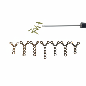 Placa y tornillo de cabeza cruzada de titanio de 2.0 mm para cirugía maxilofacial (3-5 orificios) (43 piezas) - Product Image 1