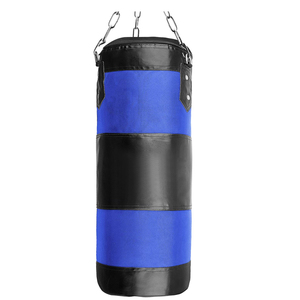 Sacs de frappe personnalisés de marque, fabriqués avec un matériau de remplissage de qualité supérieure et offrant des performances durables pour les centres de fitness - Product Image 1