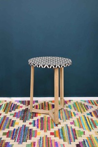 Table en os incrusté de la marque ILAHI, design moderne, détails en agate, rangement, meuble portable pour la maison - Product Image 2