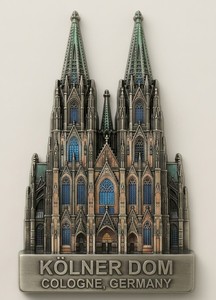 Pin Metálico Plateado del Puerta de Brandenburgo de Berlín, Rectangular, con Grabado en Relieve, Souvenir de Alemania - Product Image 3