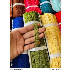 Exportation de dentelle fantaisie de qualité supérieure, couleur et design personnalisés pour les lehengas, les saris, les dupattas et autres décorations de robes traditionnelles indiennes. - Product Image 3