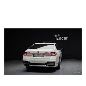 BMW Série 7 730Ld XDrive M Sport Modèle août 2020 avec 84 180 km Volant à gauche Boîte de vitesses automatique Diesel Sièges en cuir - Product Image 4