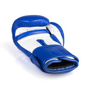 Guantes de Boxeo de Cuero Duradero con Acolchado para Entrenamientos, Gimnasio, Ejercicio y Uso Diario - Product Image 4