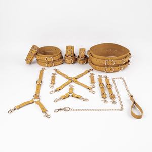 Ensemble de retenue BDSM 16 pièces de différentes couleurs et options de quincaillerie ceinture et menottes de cuisse BDSM-0021 en cuir de vachette véritable - Product Image 5
