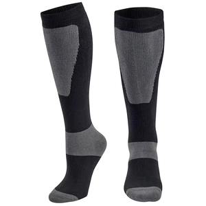 Chaussettes d'équitation en tissu premium et finition soignée, avec tissu extensible et confortables pour le mouvement en équitation, en vente - Product Image 1