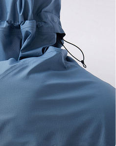 Fabricant OEM, logo personnalisé, veste coupe-vent unisexe, veste imperméable, veste softshell, veste d'extérieur - Product Image 3