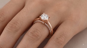 Anillo de Compromiso Solitario de Oro Rosa de 14K con Diamante Cultivado en Laboratorio de 0.50 Quilates, Certificado IGI, Engaste Oculto, Regalo Clásico de Aniversario - Product Image 3