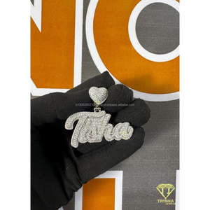 Colgante Personalizado con Nombre en Forma de Corazón en Plata 925 con Diamantes Moissanite Engastados, Joyería de Lujo Estilo Hip Hop - Product Image 2