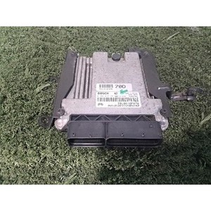 ECUs y Módulos de Computación Usados para Carnaval 391002F070 - Product Image 1