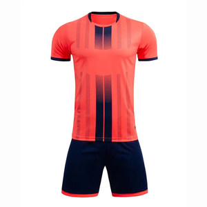 Nuevo Conjunto de Uniforme de Fútbol Personalizado de Talla Grande, Transpirable, de Alto Rendimiento, 100% Poliéster, Duradero, con Estampado por Sublimación, Pantalón Corto - Product Image 5