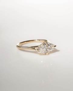 Bague de fiançailles en or 14 carats avec diamant de laboratoire marquise 1 carat couleur D clarté VS2, style vintage, plaqué rhodium, certifiée IGI, cadeau pour femme - Product Image 4