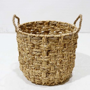ตะกร้าเก็บของทรงกลมลายตารางผ้าลายดอกผักตบชวาพร้อมหูหิ้วเชือก - Product Image 1