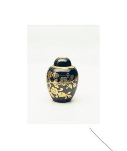 Urnas de recuerdo de latón macizo para cenizas que ofrecen durabilidad, elegancia, arte perfecto para monumentos conmemorativos de larga duración - Product Image 1