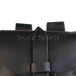 Sac banane vintage en cuir véritable pour homme, à porter à la taille ou à la poitrine, vente en gros |   Pochette en cuir multifonction avec logo personnalisé - Product Image 5