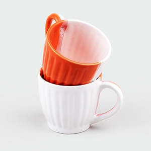Ensemble de tasses à thé en céramique dynamique, en grès émaillé avec un design scandinave mignon, compatible micro-ondes et comprenant une cuillère pour les amateurs de thé - Product Image 4