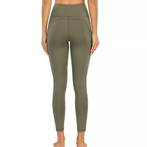Seamless Eco-Friendly Light Pink Women's Gym <b>Leggings</b> <b>Pockets</b> Cute Feminine Yoga Fitness <b>Legging</b> Fashionable Yoga Workout - Product Image 4