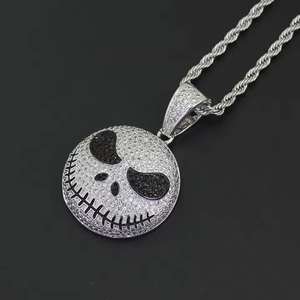 Pendentif Hip-Hop Moissanite Argenté Style Urbain, Meilleure Vente, Unisexe, Idéal pour les Vidéos Musicales et les Concerts - Product Image 1