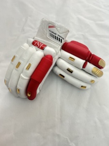 Guantes de Bateo de Cricket de Cuero Ligeros de Alta Calidad con Diseños/Cortes Personalizados de Fábrica Mannu Sports, Personalización de Logotipo - Product Image 4