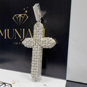 Colgantes y Dijes de Lujo para Hombre, Estilo Hip Hop, con Forma de Cruz, Corte Marquesa, Diamante VVS, Plata y Oro, Certificados por IGI, para Fiestas - Product Image 3