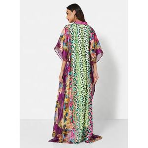 CLASSY DIGITAL LEOPARD IMPRIMÉ ET BRODERIE AVEC DESIGN FLORAL ROBE ARABE KAFTAN JALABIYA - Product Image 2