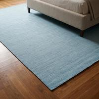 Tapis de luxe en laine bleu clair noué à la main, motif floral classique, design texturé, longue durée, épaisseur moyenne