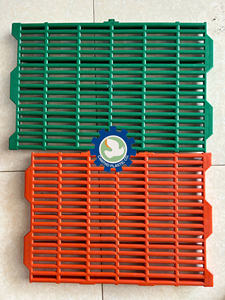 Suelo de Plástico Doble con Rejillas Multicolores para Granjas Ganaderas - Duradero y Fácil de Instalar en Diferentes Tamaños y Estilos - Product Image 3