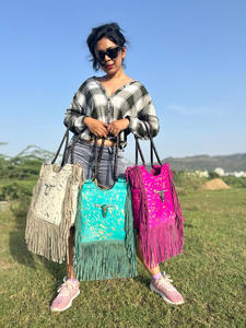 Nueva gran oferta, descuento, bolsos de mano de cuero de piel metálica, bolsos para axilas para mujer, bolso de compras de pieza de calavera de toro de alta calidad estándar - Product Image 3