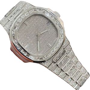 Amplia gama de lujo de diseño moderno reloj de joyería automático corte helado 30 quilates VVS claridad Moissanite diamante reloj - Product Image 1