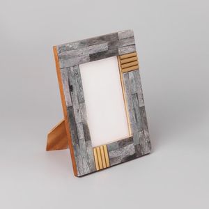 Cadre photo en bois tendance avec couleur et taille personnalisables, imitation antique, design moderne décoratif mural - Product Image 4