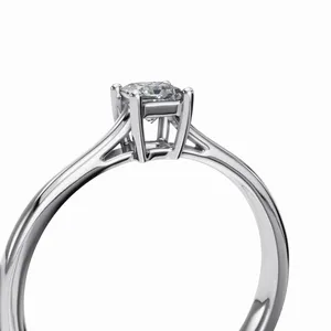 Nuovo Design Anello <span class=keywords><strong>Solitario</strong></span> di Lusso con Diamante Taglio Principessa Coltivato in Laboratorio, Oro Bianco 18K, Certificazione IGI, Purezza VVS, <span class=keywords><strong>0.30</strong></span>-0.39 <span class=keywords><strong>Carati</strong></span> - Product Image 5
