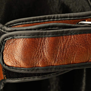 Espinilleras de MMA con Logotipo Personalizado, Protector de Espinilla y Empeine para Muay Thai y Kickboxing, Equipo de Entrenamiento de Cuero PU para Hombres y Mujeres Profesionales - Product Image 5