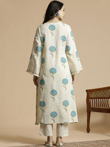<b>Women</b> Cream Cotton <b>Kurta</b> Set Blue Floral Embroidery Bell Sleeves Regular Fit Knee-Length Quick Dry Digital Print Ethnic Casual - Product Image 6