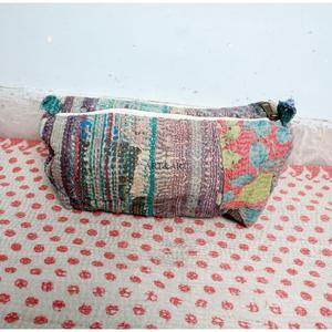 Ensemble de 3 trousses de toilette en coton kantha indien, trousse à maquillage, étui à accessoires, sac de voyage pour femme, kantha fait main - Product Image 5
