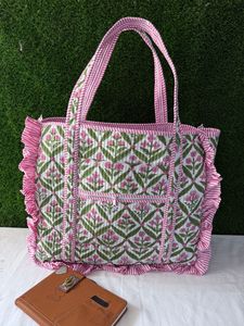 Sac fourre-tout élégant en coton matelassé vintage avec fermeture éclair, fait main, imprimé, sac à bandoulière pour le bureau, l'université, le shopping et le quotidien - Product Image 3