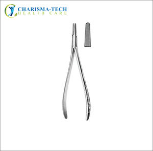 ด้ามจับเข็ม Langenbeck รุ่นพรีเมียมของ CHARISMATECH ทำจากเหล็กกล้าไร้สนิมเกรดผ่าตัด พร้อมคีมเย็บแผล Langenbeck ที่มีความแม่นยำสูง - Product Image 2