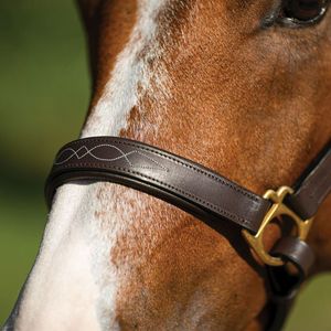 Cabestro de cuero resistente personalizado para caballos, fabricado en India, con correas de nailon ajustables, precio al por mayor. - Product Image 4