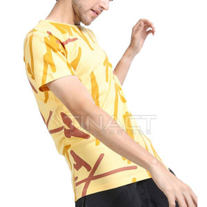 Camiseta de hombre de tela suave al tacto, estilo casual con ajuste flexible para mayor comodidad, en venta. - Product Image 4